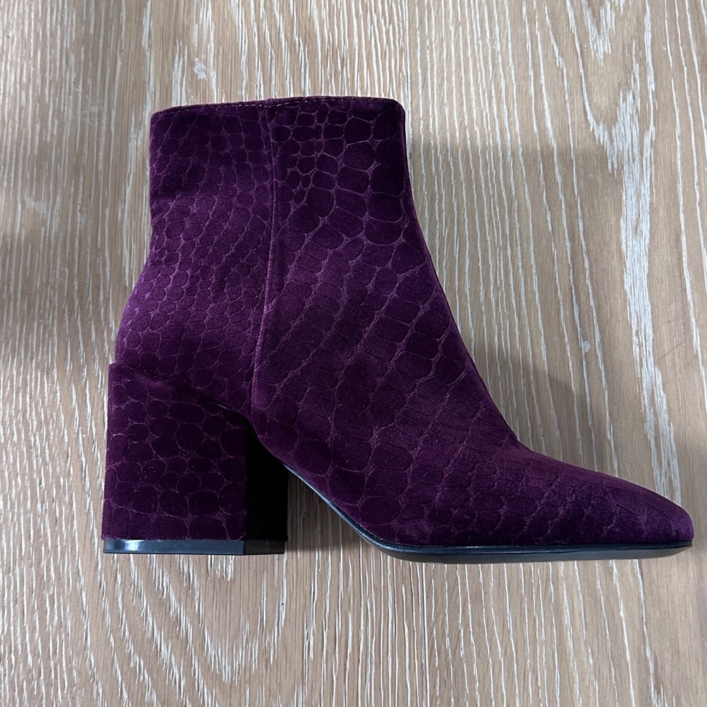 Maroon Ash Boots
